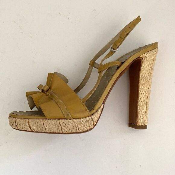 Moschino Butter Yellow Heels Stiletto Slingback Ruffled Ribbon 7.5 Feminine - Picture 3 of 15